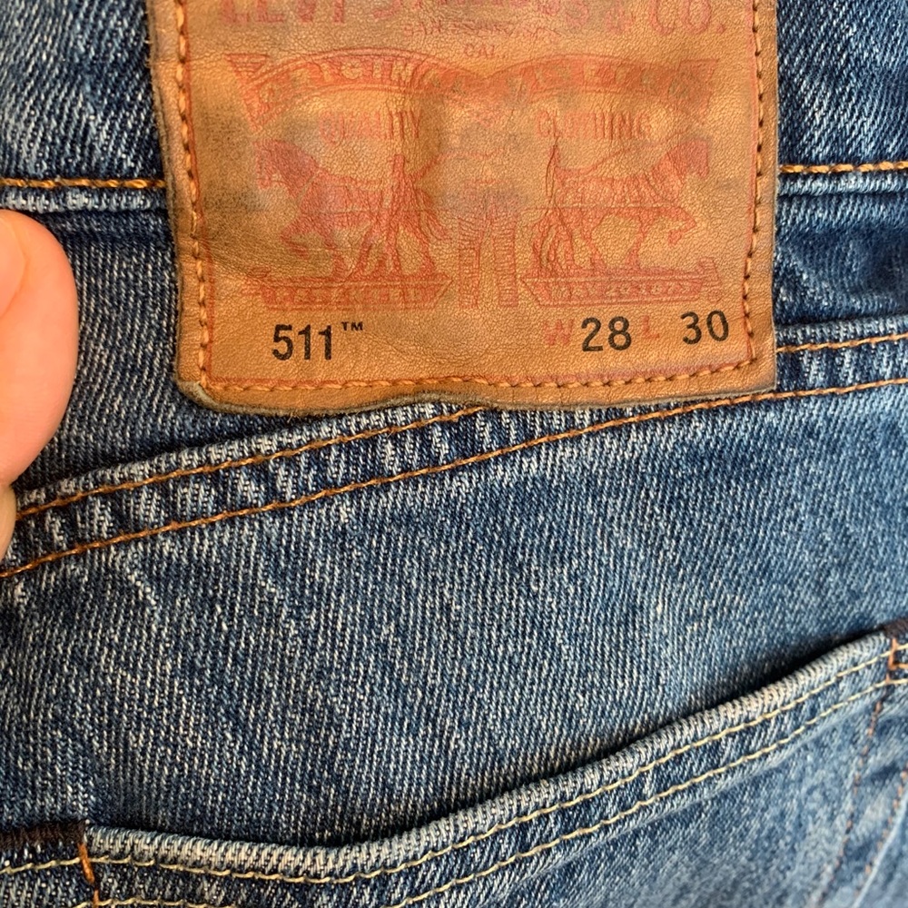 Levi’s 511 - Picture 2 of 4